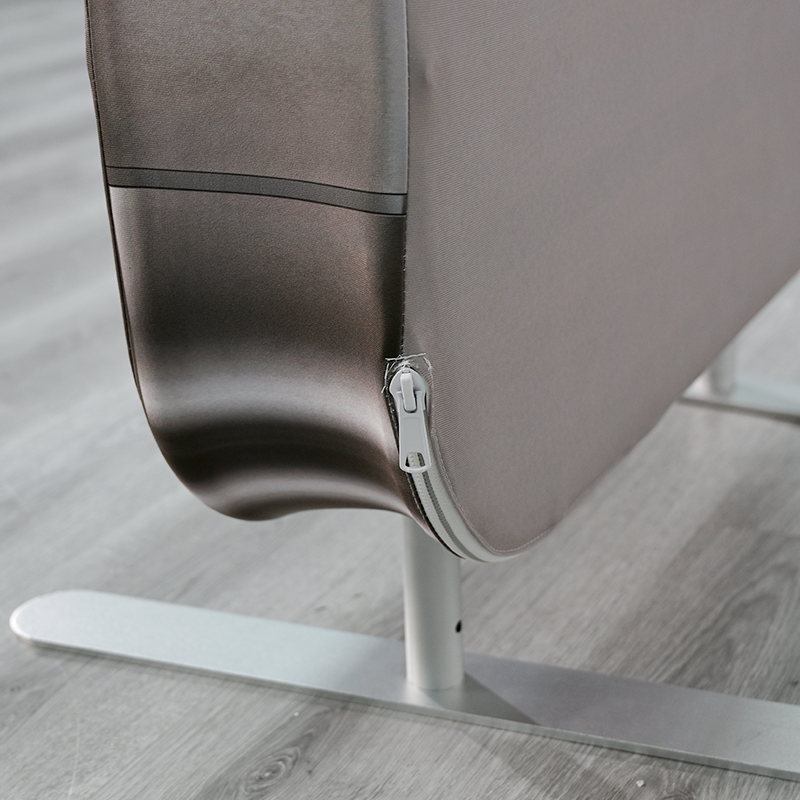 Phone-Shaped Fabric Display-zoom-4